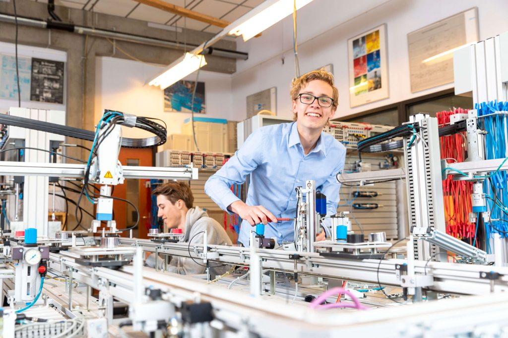 Processing digital student enrollment