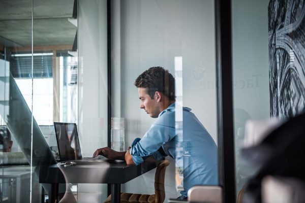 FAVORI-BeeldbankTacstone01